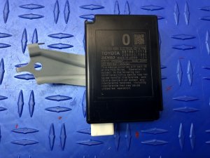 2018-2021 Lexus LC500 Tire Pressure Monitoring System Receiver Control Module (Used OEM)