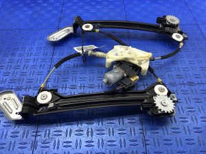 2014-2022 Maserati Quattroporte Door Window Regulator and Motor Assembly - Rear, Right (Passenger) (Used OEM)