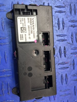 2018-2026 Volvo XC60 Temperature Control Module (Used OEM)