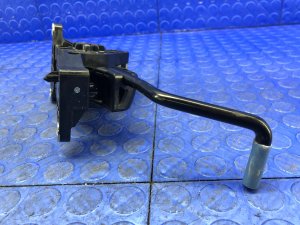 2018-2024 Lexus LS500 Accelerator Pedal Assembly with Throttle Sensor (Used OEM)
