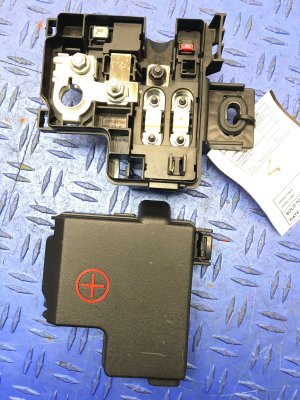 2018-2023 Kia Stinger Positive Battery Terminal Junction Block Box (Used OEM)