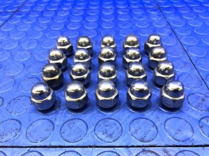 2022-2023 Hyundai Santa Cruz Set of 20 Wheel Lug Nuts (Used OEM)