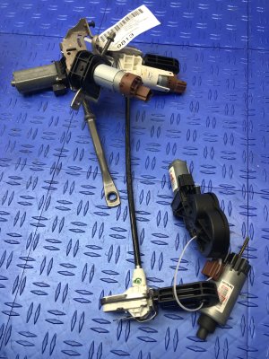 2017-2019 BMW M760i xDrive Seat Motor Set (5 Pieces) - Front, Left (Driver) (Used OEM)