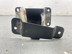 2020-2023 McLaren GT Miscellaneous Support Bracket - Rear (Used OEM)