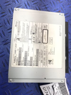 2014-2015 Jaguar XF AM/FM CD Player Radio Stereo Receiver (Used OEM)