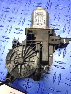 2017-2020 Genesis G80 Door Power Window Motor - Front, Right (Passenger) (Used OEM)