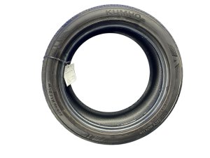  Mazda Mazda3 225/45R17 91W Kumho Majesty Solus Tire (Used OEM)