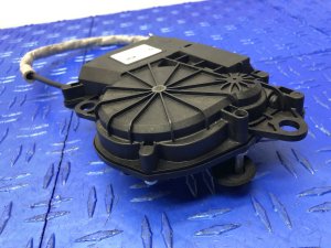 2016-2021 Jaguar F-Type Trunk Lid Lock Latch Actuator - Rear (Used OEM)