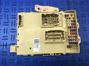 2022-2025 Hyundai Santa Cruz Cabin Fuse Junction Box Assembly (Used OEM)