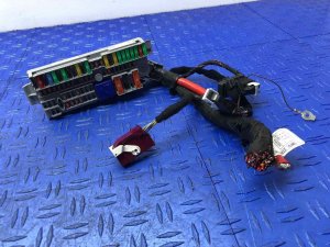 2017-2019 BMW 528i Cabin Power Distribution Fuse Relay Box (Used OEM)