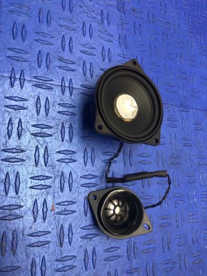 2016-2022 BMW 740i Package Tray Speaker Set - Rear (Used OEM)
