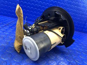 2015-2017 Mercedes-Benz S600 Tank Mounted Fuel Pump (Used OEM)