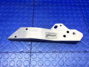 2015-2021 Mercedes-Benz C280 Radiator Support Bracket Set - Front (Used OEM)