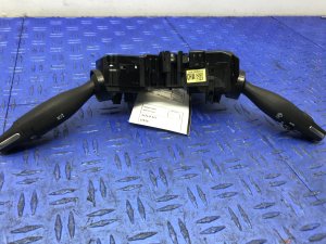 2017-2019 Genesis G90 Turn Signal Headlight and Windshield Wiper Combination Switch (Used OEM)
