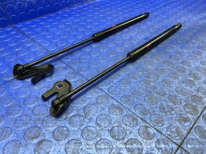 2018-2023 Lexus LC500 Trunk Lid Lift Support Set - Rear (Used OEM)