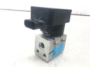 2022-2025 Kia EV6 HVAC Heater Control Valve Solenoid Block (Used OEM)