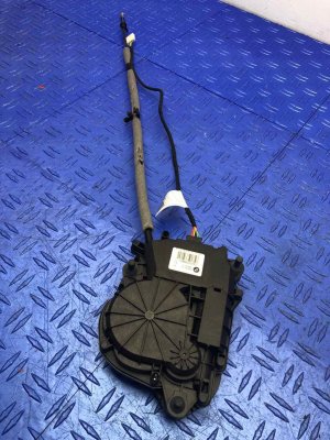 2016-2022 BMW 740i Trunk Lid Lock Latch Actuator - Rear (Used OEM)