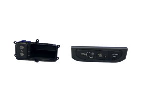 2025 Kia K4 Black USB-C and 12V Power Outlet Charging Switch Panel (Used OEM)