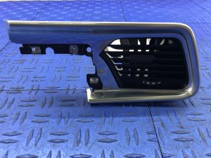 2017-2023 Porsche Panamera Dash Air AC Vent - Front (Used OEM)