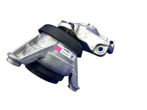 2022-2025 Genesis GV70 Engine Mount Bracket - Front (Used OEM)
