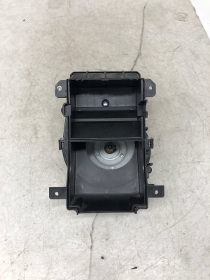 2011-2013 Hyundai Equus Center Console HVAC Blower Motor - Rear (Used OEM)