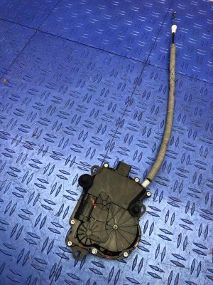 2014-2024 Jaguar F-Type Trunk Lid Latch & Actuator Assembly - Rear (Used OEM)