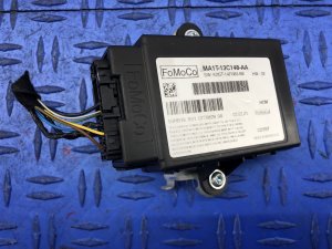 2016-2018 Lincoln MKX Headlamp Control Module (Used OEM)