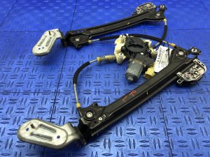 2014-2023 Maserati Quattroporte Power Window Regulator and Motor Assembly - Rear, Left (Driver) (Used OEM)