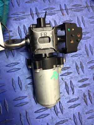 2017-2019 Genesis G90 Seat Adjustment Motor - Front, Left (Driver) (Used OEM)