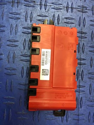 2017-2023 BMW 528i Positive Battery Junction Terminal Fuse Block (Used OEM)