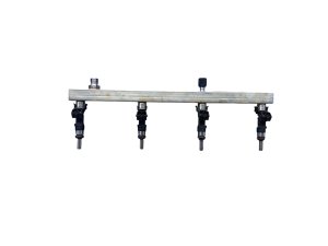 2004-2012 Maserati Quattroporte Fuel Injection Rail with Injectors (Used OEM)
