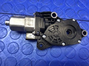 2017-2024 INFINITI Q50 Seat Track Recline and Adjustment Motor Set - Front (Used OEM)