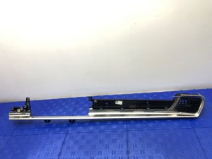 2017-2023 Porsche Panamera Silver Dashboard A/C Air Vent Grille with Galvano Silver Trim - Front, Right (Passenger) (Used OEM)