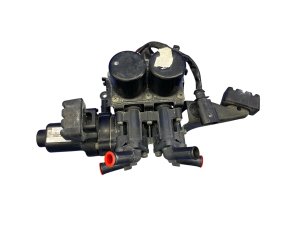 2004-2006 Volkswagen Phaeton Heater Water Control Valve (Used OEM)