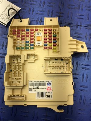 2017-2019 Genesis G90 Dashboard Fuse Relay Junction Box - Front (Used OEM)