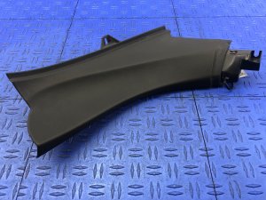 2008-2015 Audi R8 Black Lower Quarter Panel Trim Cover - Rear (Used OEM)