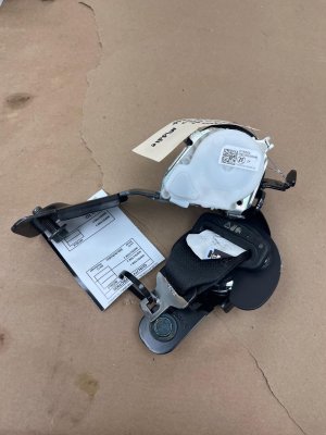 2020-2025 Kia Telluride 3rd Row Center Roof Mounted Seat Belt Assembly - Rear, Left (Driver) (Used OEM)