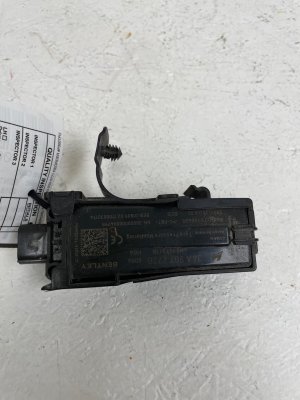 2017-2020 Bentley Bentayga Tire Pressure Monitoring System Control Module (Used OEM)