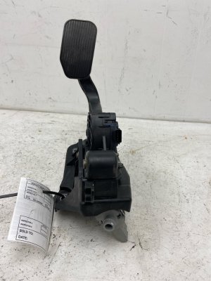 2018-2024 Lincoln Navigator Electric Accelerator Pedal Assembly (Used OEM)