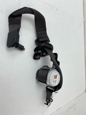 2020-2025 Hyundai Palisade Seat Belt Assembly - Rear, Left (Driver) (Used OEM)