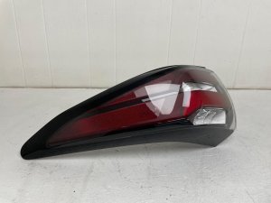 2005-2008 Porsche Boxster LED Quarter Panel Mounted Taillight Assembly - Right (Passenger) (Used OEM)