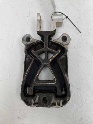 2020-2022 Ford Escape Transmission Torque Restrictor Rod Mount Bracket (Used OEM)