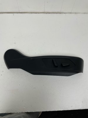 2022-2025 Hyundai Tucson Power Seat Switch with Lumbar Switch - Front (Used OEM)