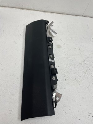 2014-2025 Lexus IS350 Knee Air Bag - Front (Used OEM)