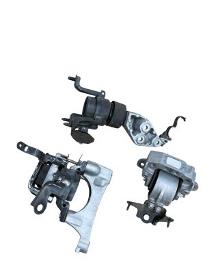 2021-2024 Toyota Venza Engine Mount Support Bracket Set - Front (Used OEM)