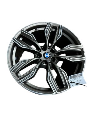 2018-2020 BMW 740i 20x10 10-Grooved Spoke Alloy Wheel - Rear (Used OEM)