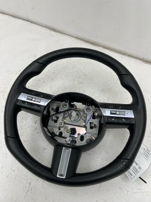 2022-2025 Hyundai Tucson Black Steering Wheel with Controls and Switches - Front (Used OEM)