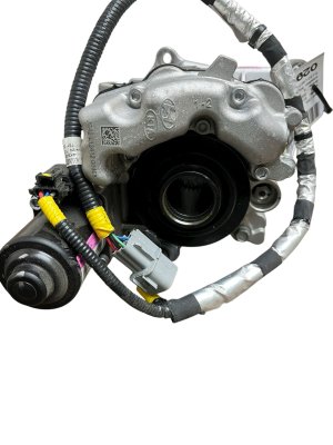 2024-2025 Hyundai Elantra Electronic Limited-Slip Differential Carrier Assembly (Used OEM)