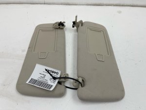 2021-2024 Genesis G80 Black Illuminated Sun Visor Set - Right (Passenger) (Used OEM)