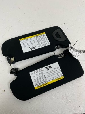 2017-2022 INFINITI Q60 Black Illuminated Sun Visor Set - Front, Right (Passenger) (Used OEM)